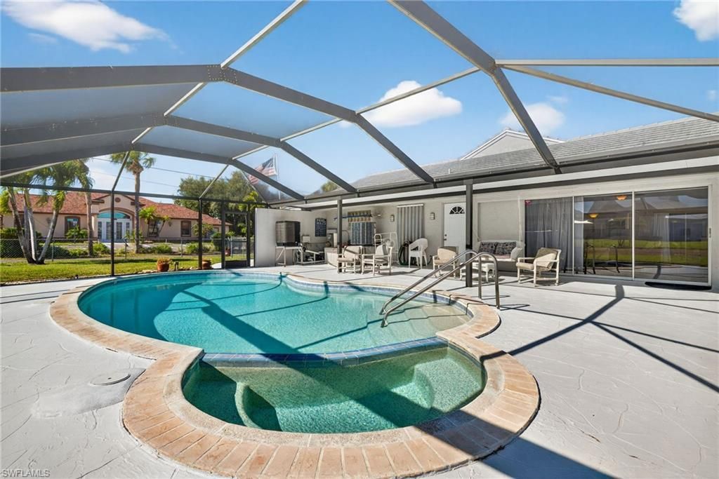 1818 Cherie Ln, North Fort Myers, FL 33917 Photo