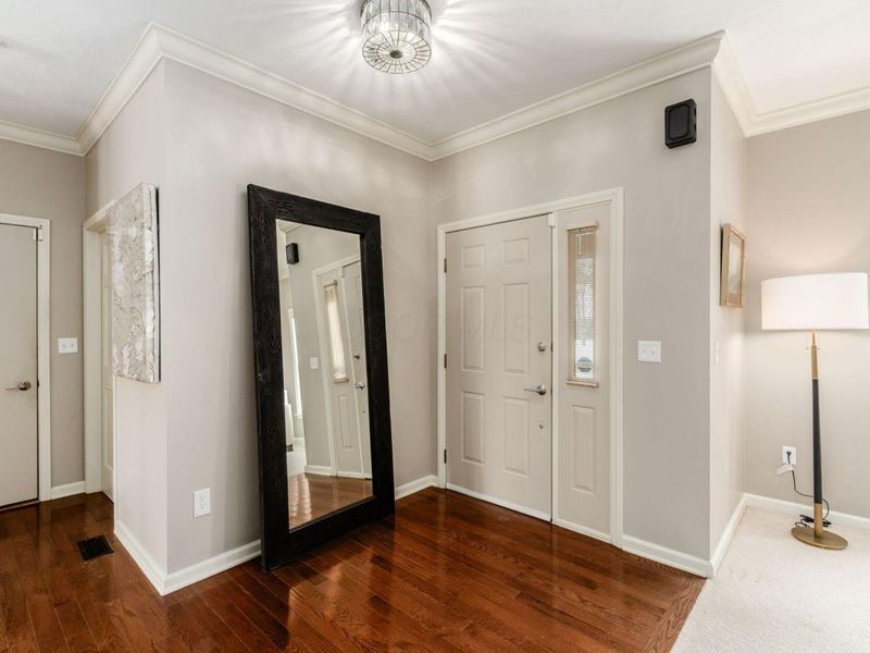 656 TIM TAM Avenue, Columbus, OH 43230 Photo 5