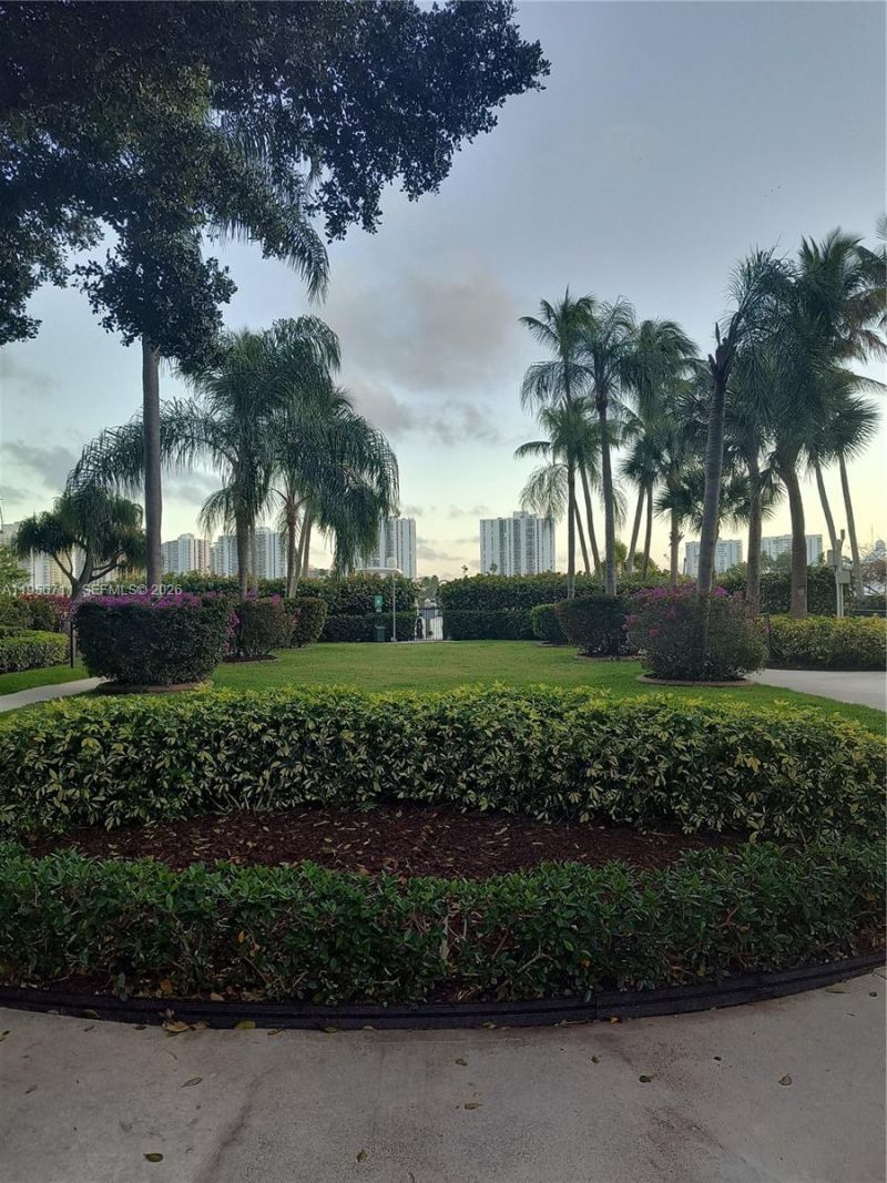 3610 Yacht Club Dr, Unit 1416, Aventura, FL 33180 Photo