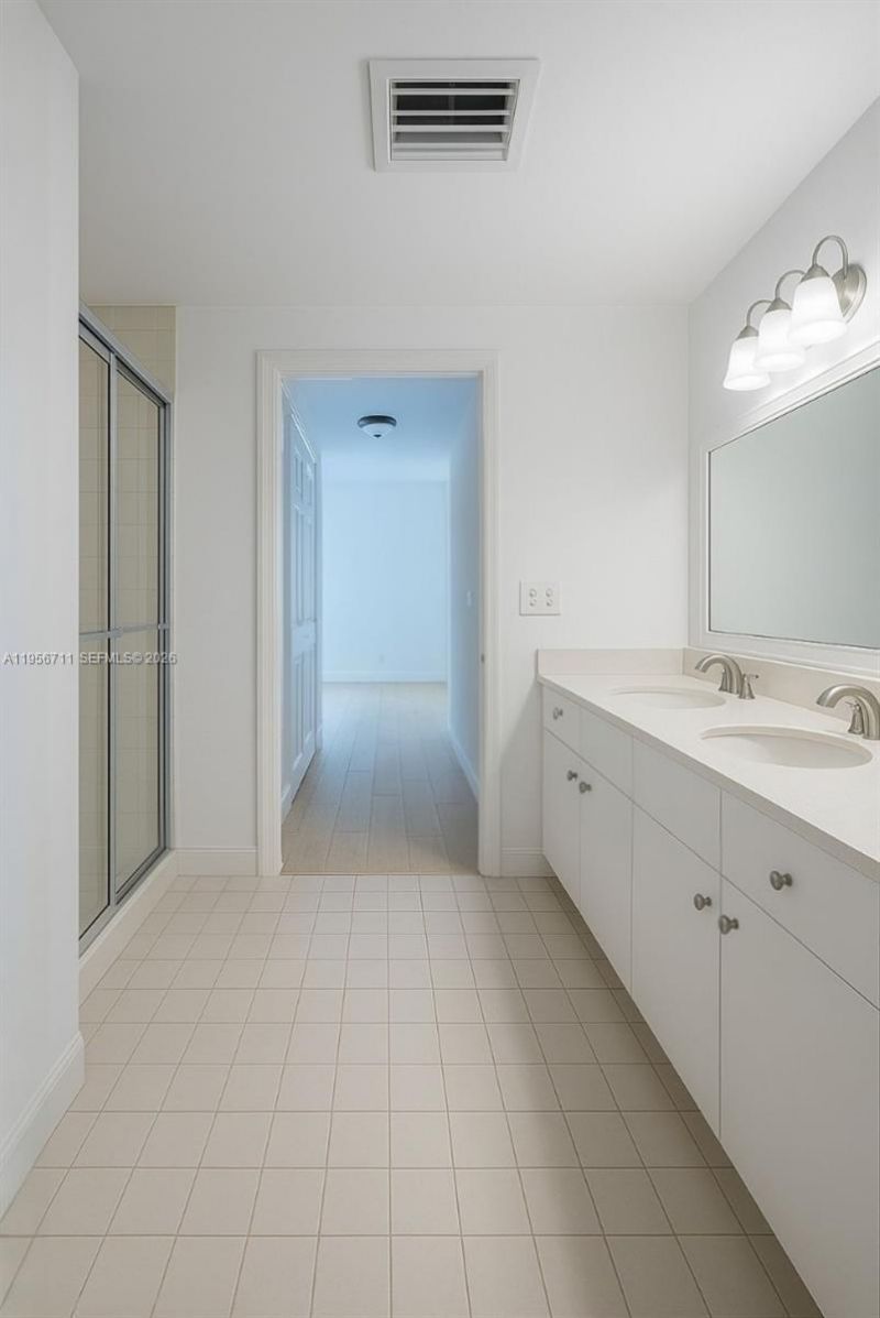 3610 Yacht Club Dr, Unit TS16, Aventura, FL 33180 Photo