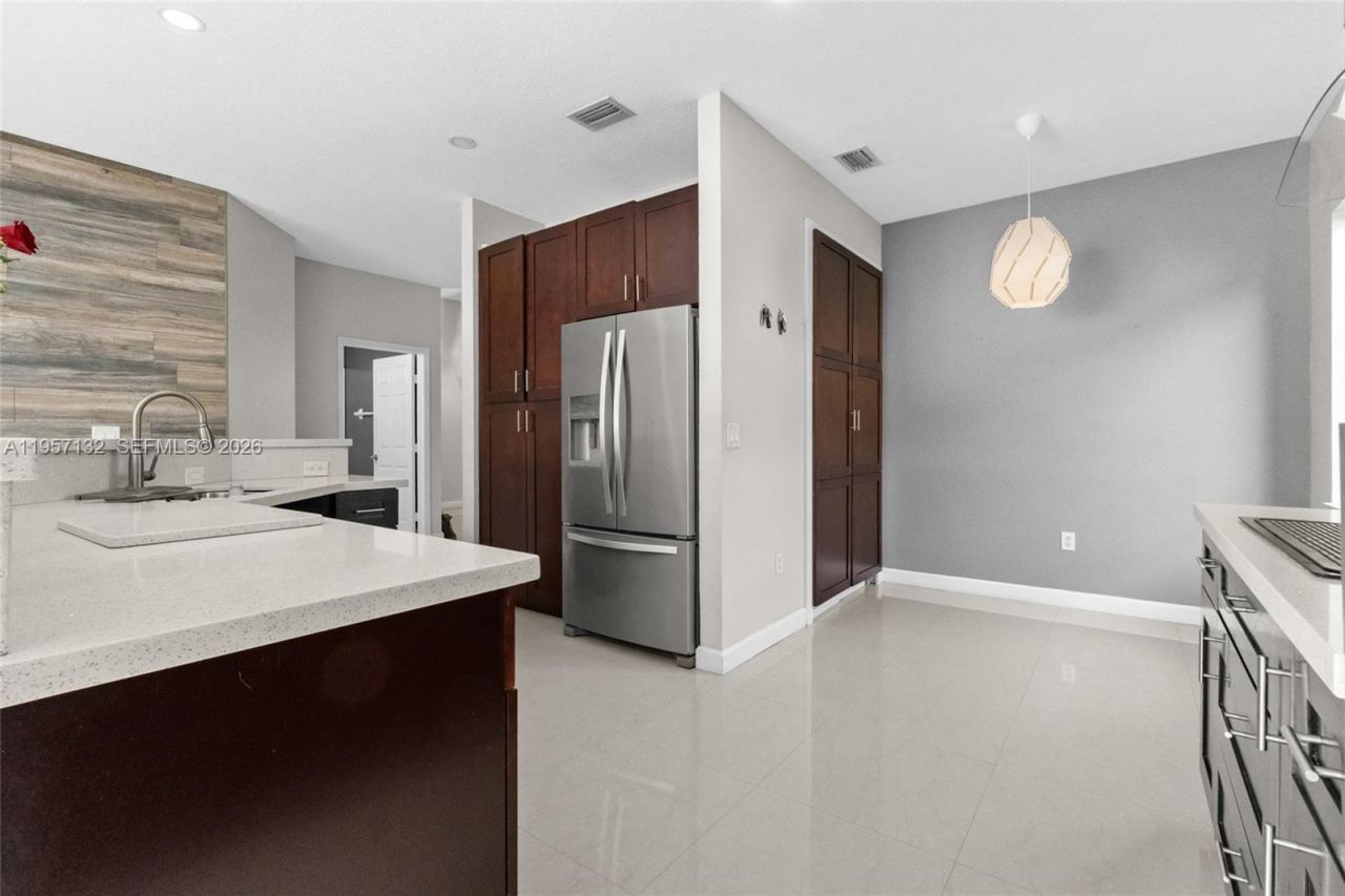 3924 NE 15th St, Homestead, FL 33033 Photo