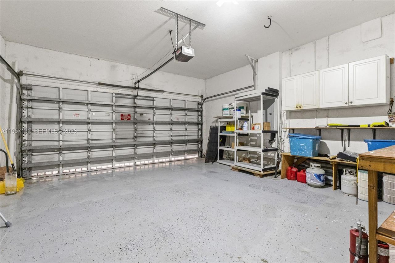 3924 NE 15th St, Homestead, FL 33033 Photo