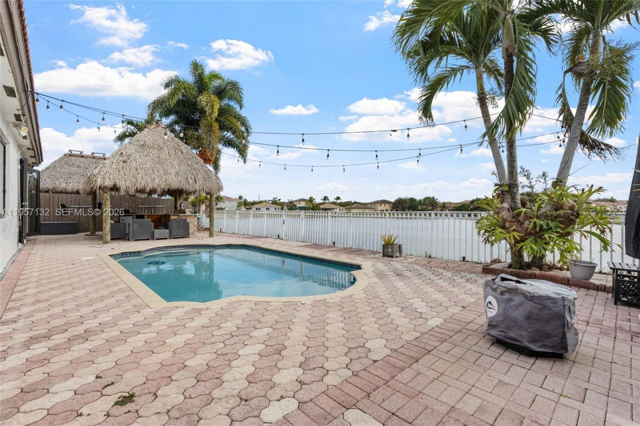 3924 NE 15th St, Homestead, FL 33033 Photo