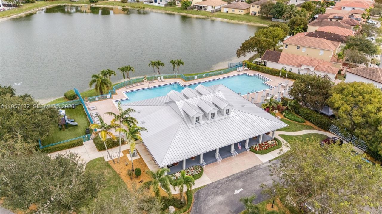 3924 NE 15th St, Homestead, FL 33033 Photo