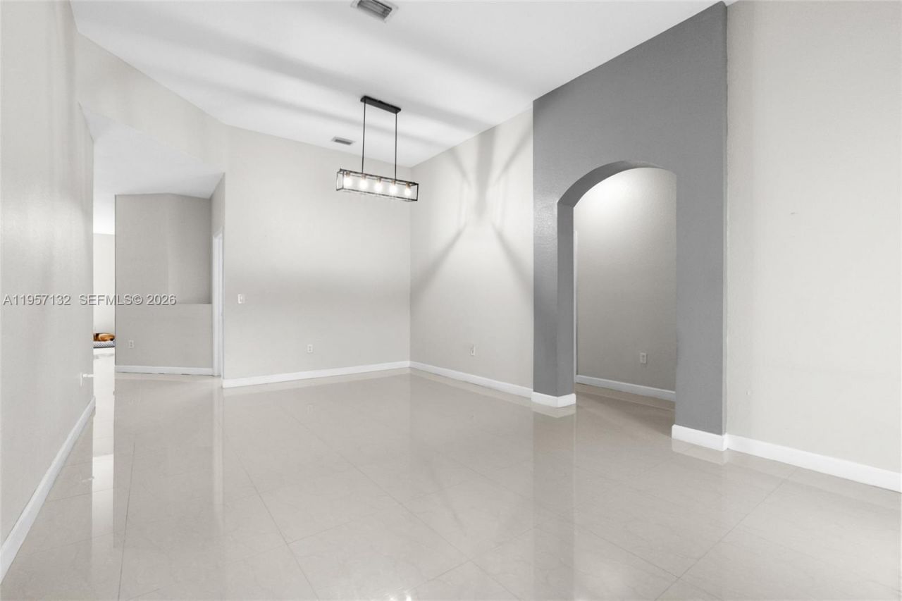 3924 NE 15th St, Homestead, FL 33033 Photo