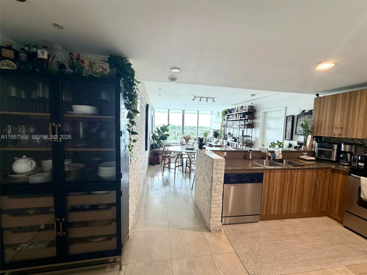 6305 Indian Creek Dr, Unit 6B, Miami Beach, FL 33141 Photo