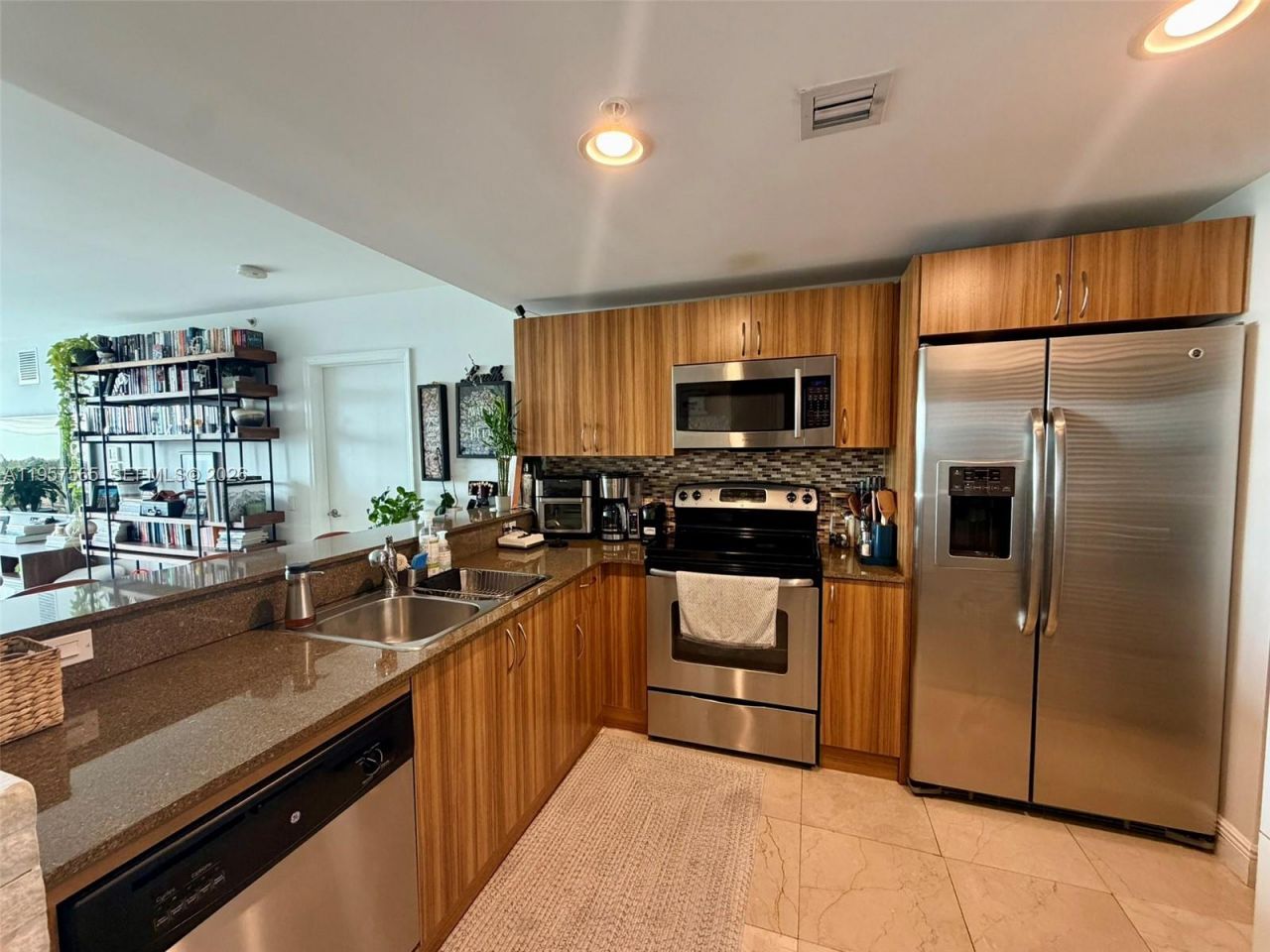 6305 Indian Creek Dr, Unit 6B, Miami Beach, FL 33141 Photo