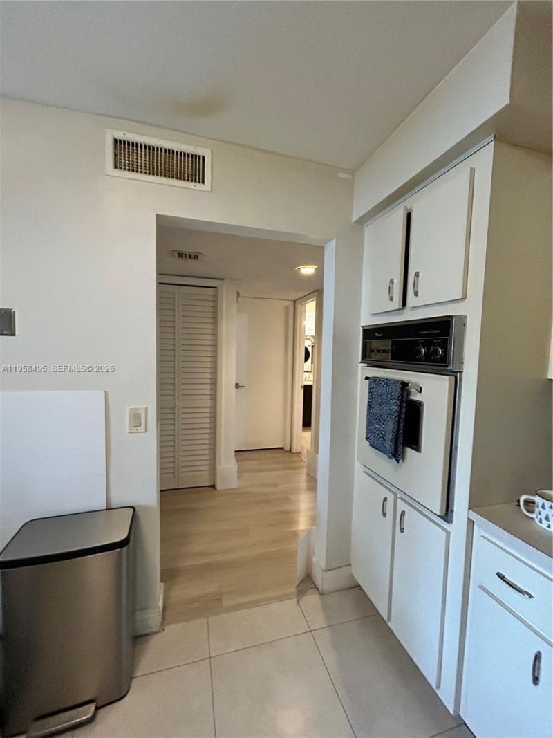 16441 Blatt Blvd, Unit 102, Weston, FL 33326 Photo
