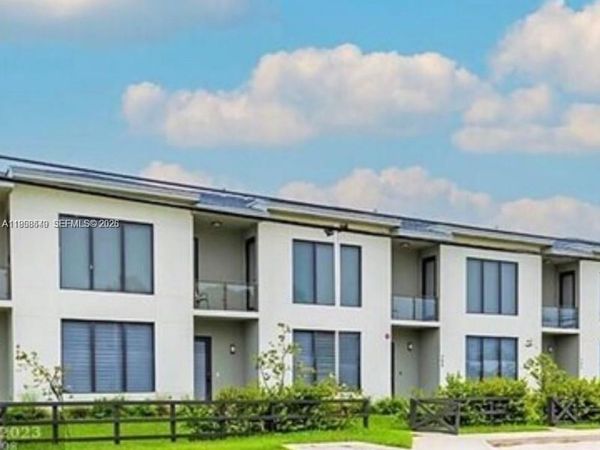 492 NW 40th Ct, Unit 492, Oakland Park, FL 33309