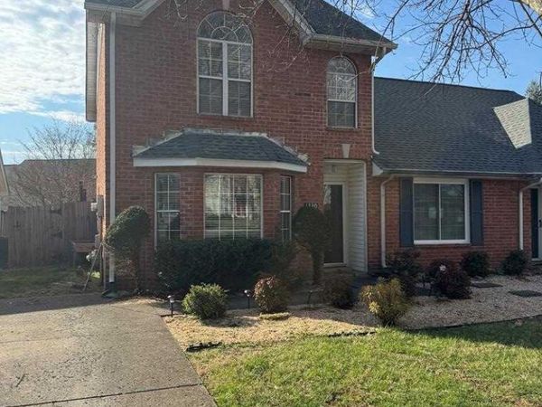 1330 Shearron Ct, Murfreesboro, TN 37130