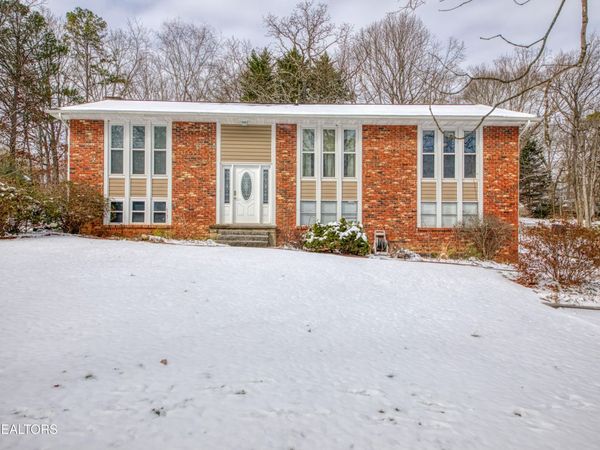 7731 Jenkins Rd, Knoxville, TN 37931