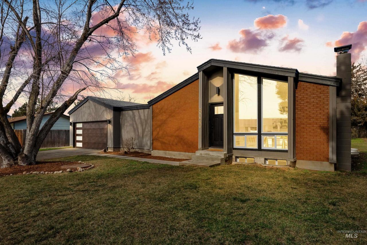 8020 Hummel Dr, Boise, ID 83709 Main Photo