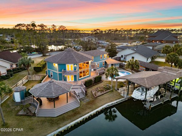 1004 Sunset Lane, Lynn Haven, FL 32444
