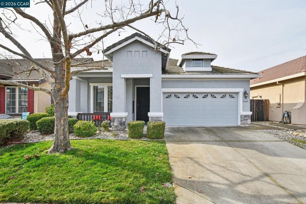 206 206 Oxburough Dr, Folsom, CA 95630 Main Photo