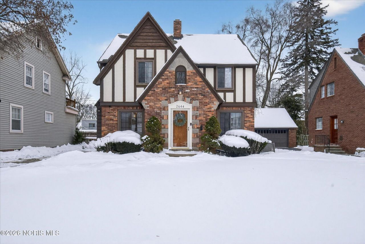 2644 Goddard Road, Toledo, OH 43606 Main Photo