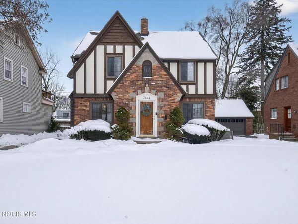 2644 Goddard Road, Toledo, OH 43606