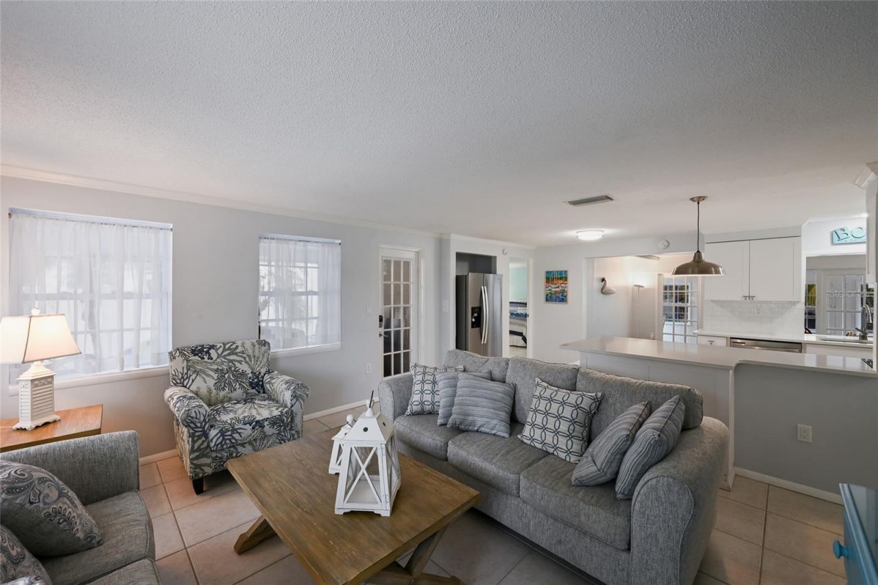 120 Maple Avenue, Anna Maria, FL 34216 Photo