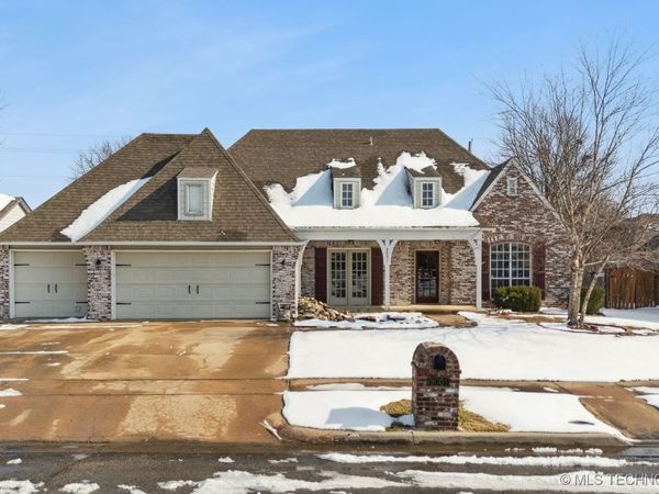 9001 N 137th East Avenue, Owasso, OK 74055