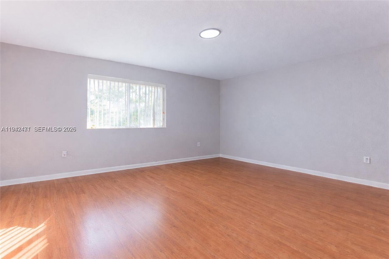 59 SE 3rd Ave, Unit 59, Hallandale Beach, FL 33009 Photo