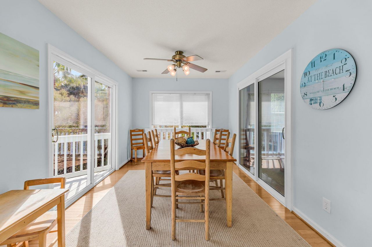 512 Pompano Street Photo 14