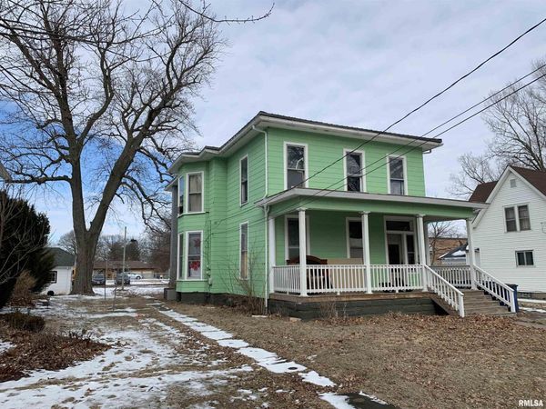 310 E DETROIT Avenue, Monmouth, IL 61462