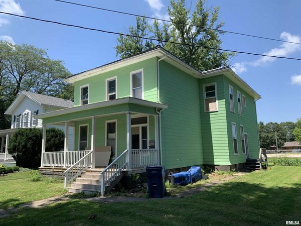 310 E DETROIT Avenue, Monmouth, IL 61462
