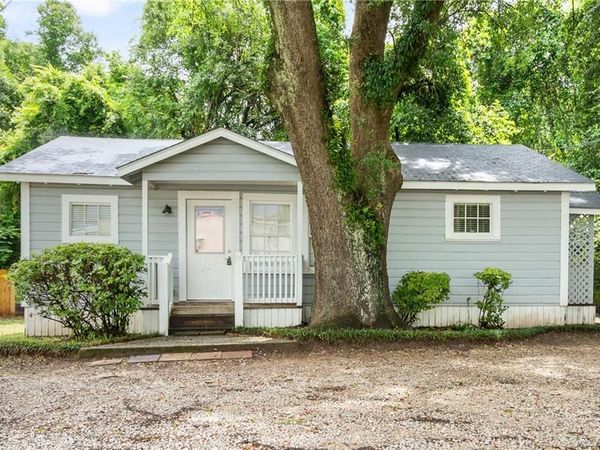 811 Wildwood Drive, Mobile, AL 36693
