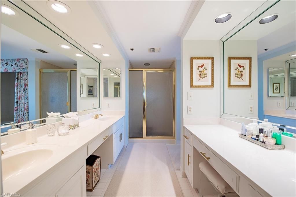 3377 Gulf Shore Blvd N, Unit 2A, Naples, FL 34103 Photo