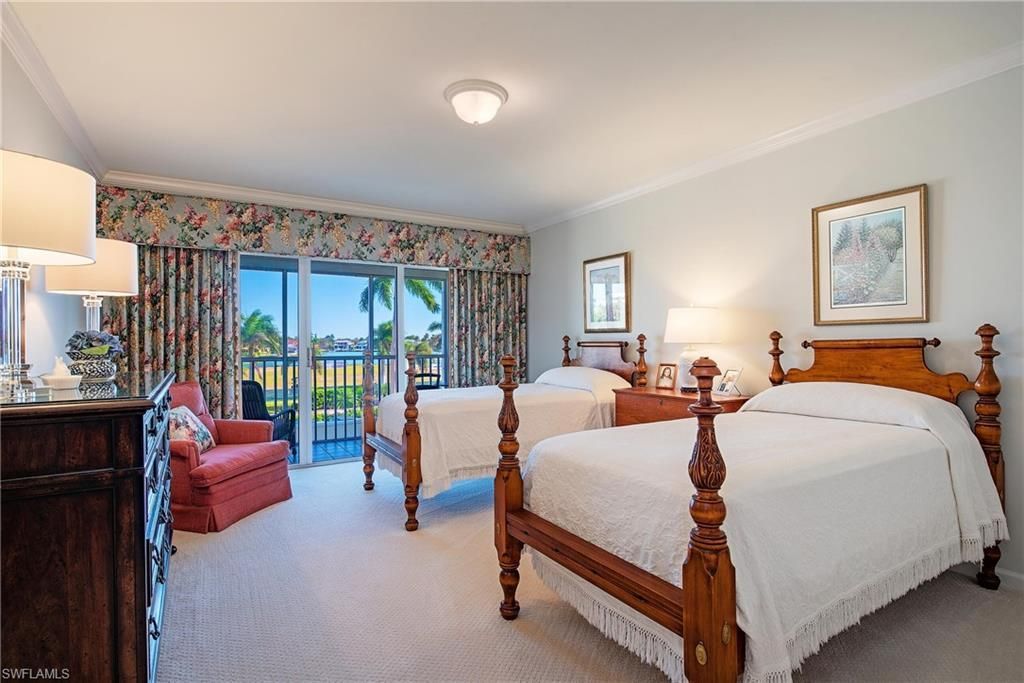 3377 Gulf Shore Blvd N, Unit 2A, Naples, FL 34103 Photo