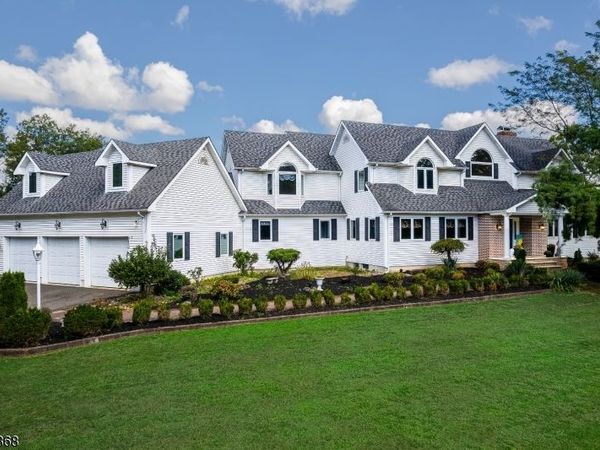 334 W Valley Brook Rd, Washington, NJ 07830