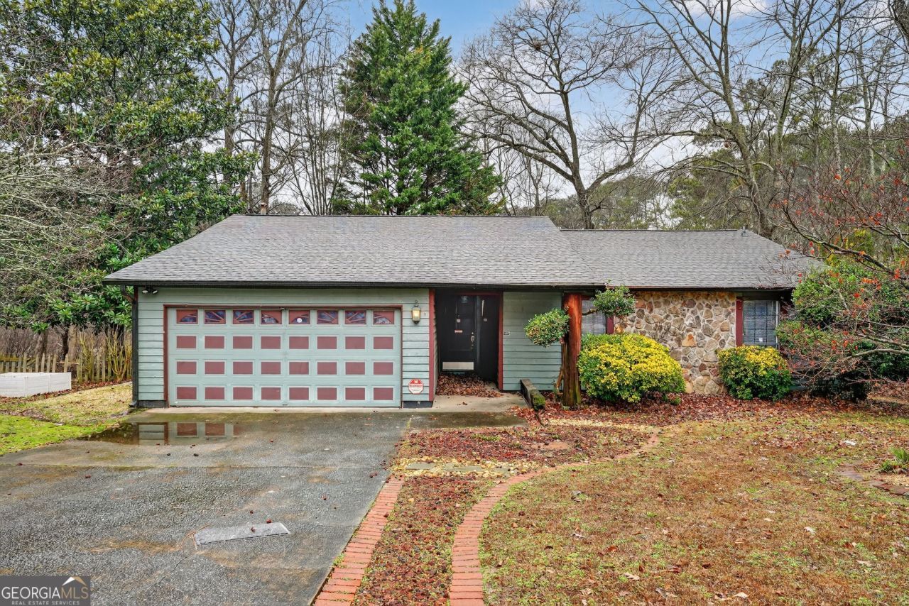 1056 Park Forest Trail Nw, Lilburn, GA 30047 Main Photo