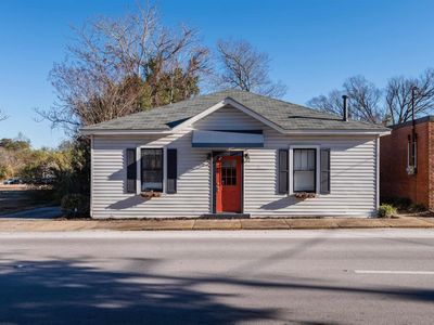 110 N Lake Drive, Lexington, SC 29072