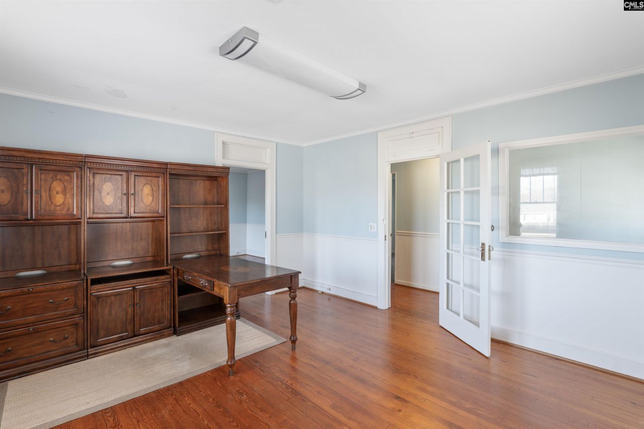 110 N Lake Drive Photo 4