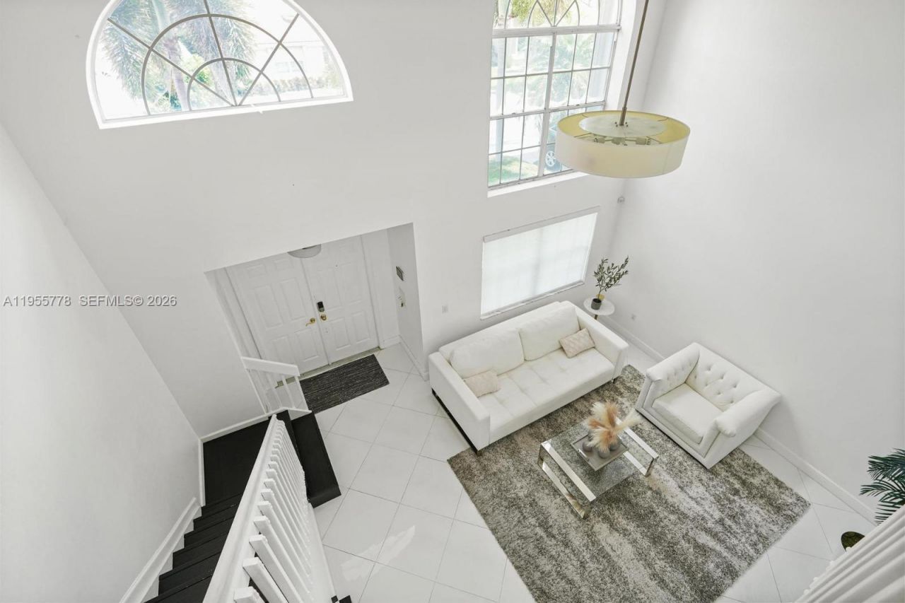 1421 NW 129th Ave, Sunrise, FL 33323 Photo