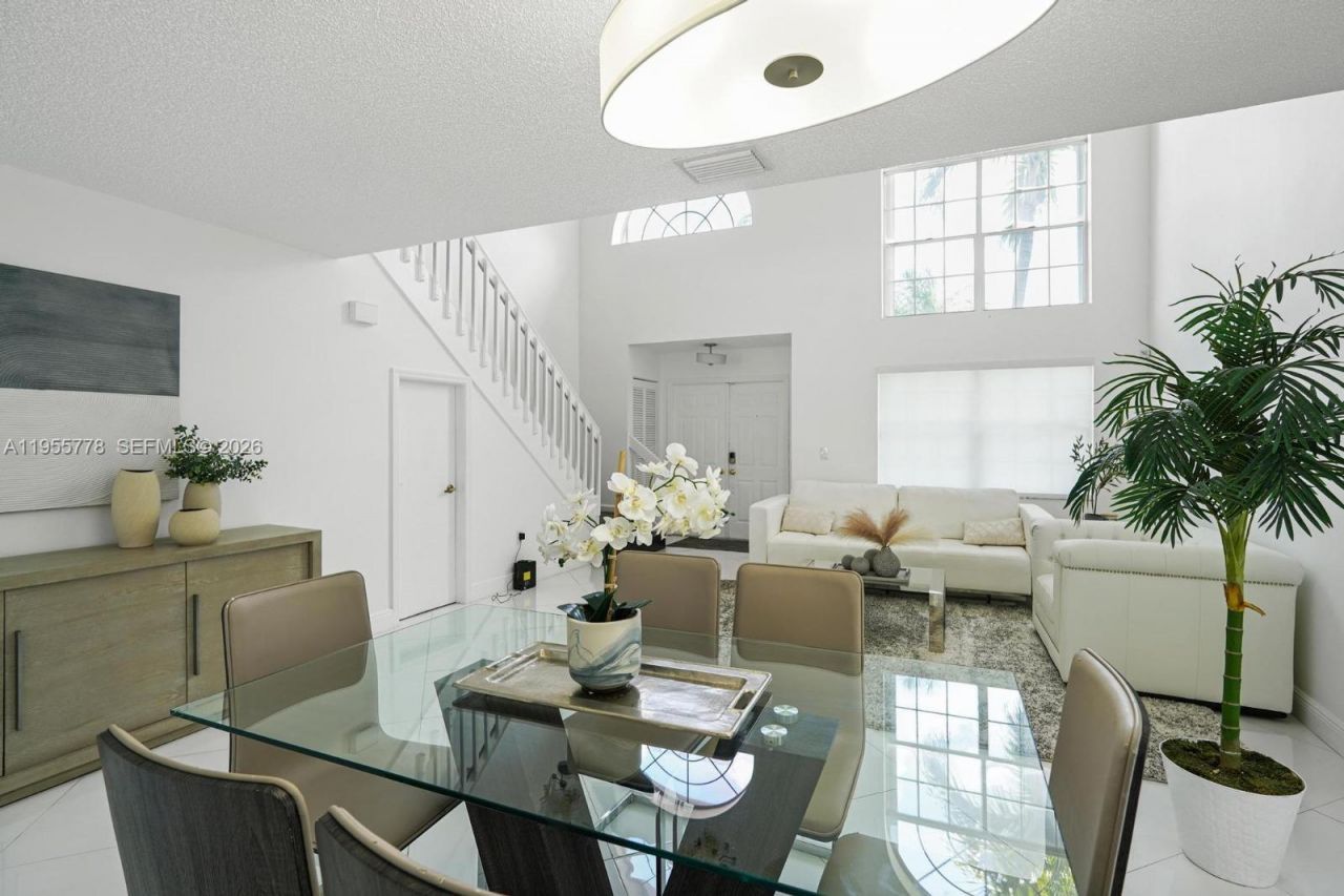 1421 NW 129th Ave, Sunrise, FL 33323 Photo