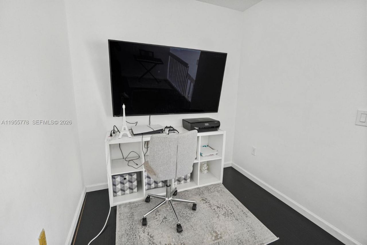 1421 NW 129th Ave, Sunrise, FL 33323 Photo