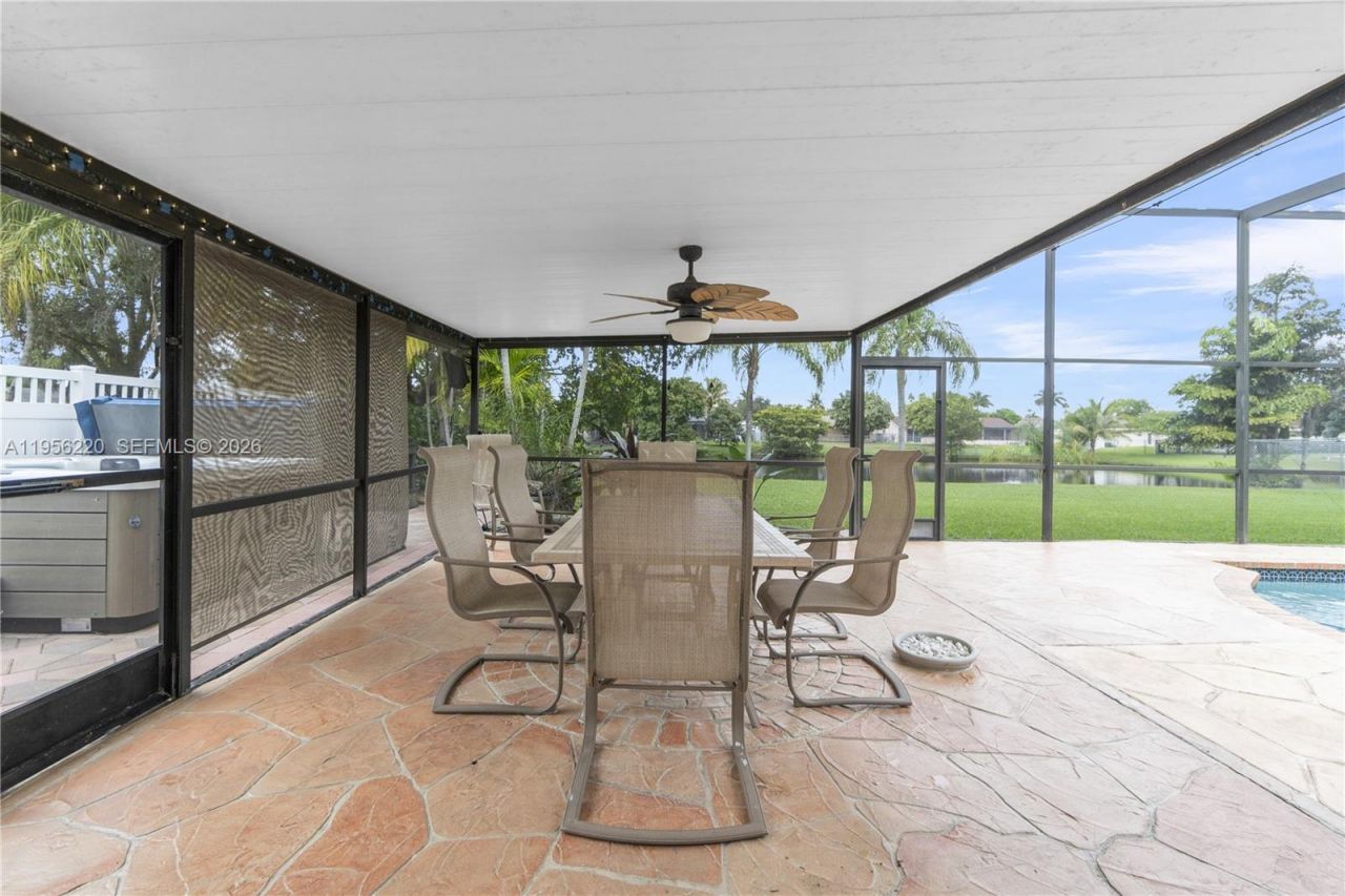 12541 SW 11th Ct, Davie, FL 33325 Photo