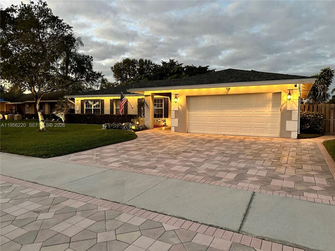 12541 SW 11th Ct, Davie, FL 33325 Photo