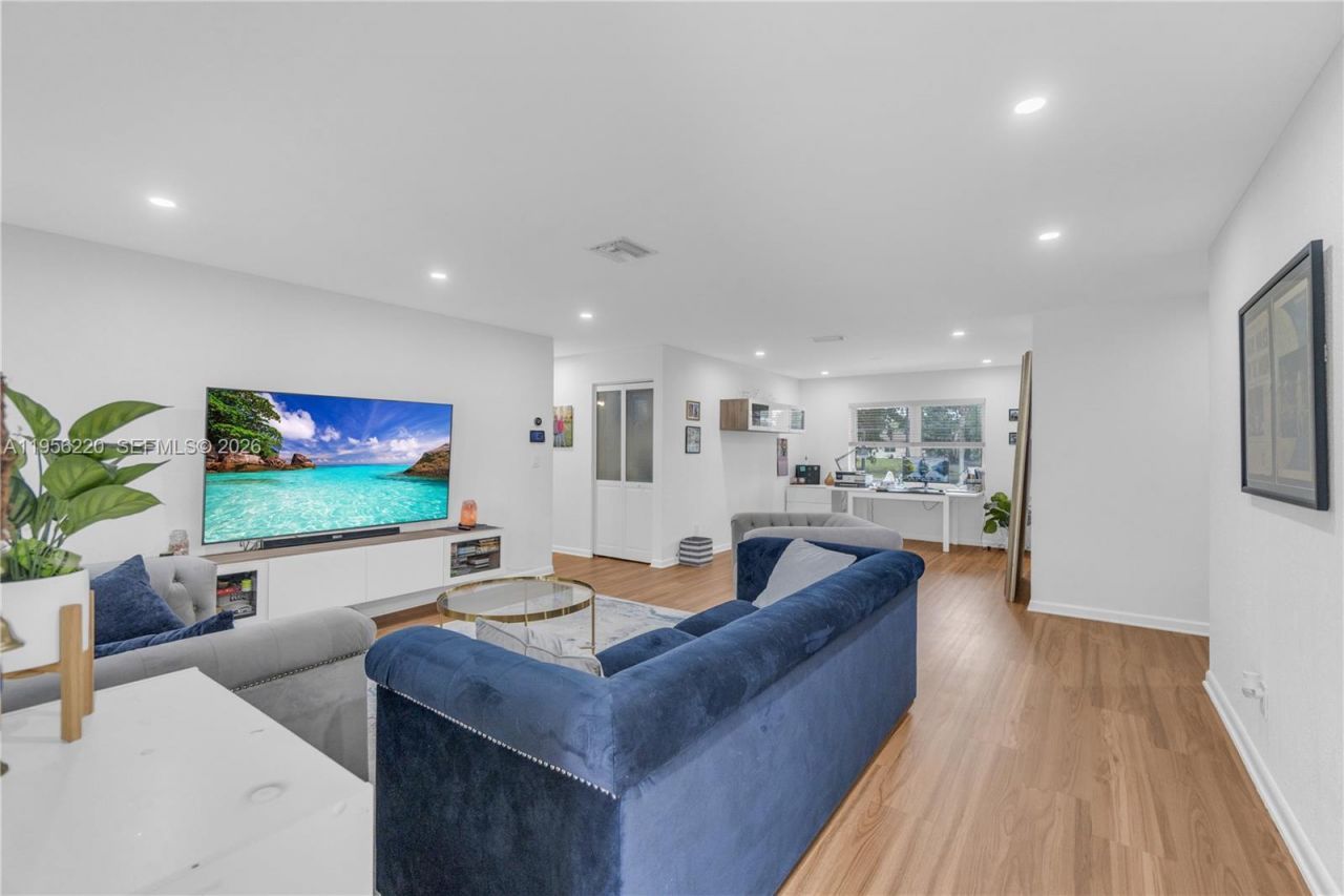 12541 SW 11th Ct, Davie, FL 33325 Photo