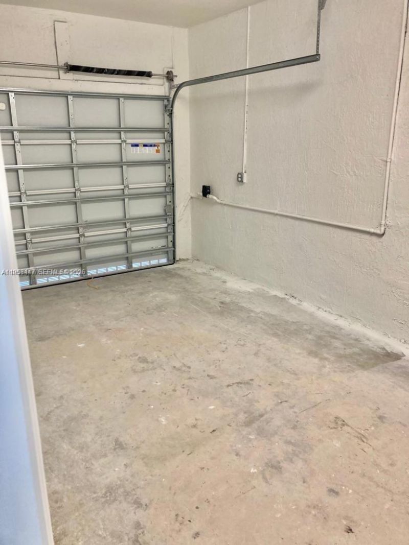 1070 SE 26th Ter , Homestead, FL 33035 Photo