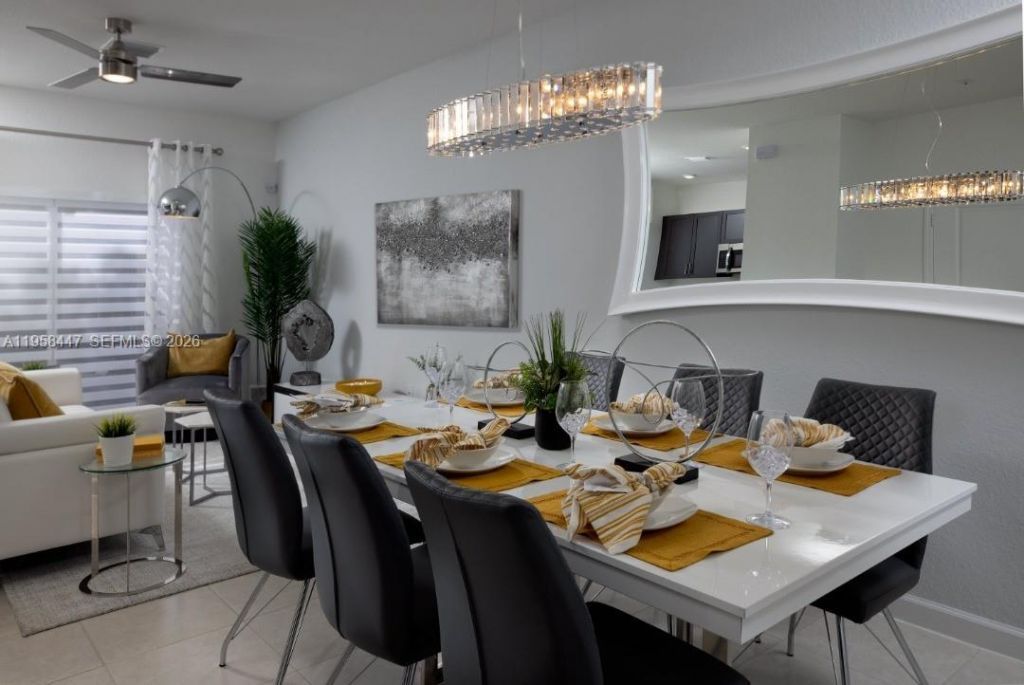 1070 SE 26th Ter , Homestead, FL 33035 Photo