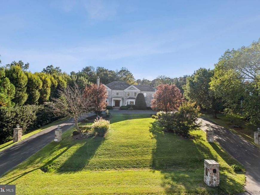 10708 Stapleford Hall Drive, Potomac, MD 20854 Main Photo