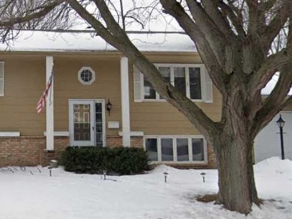 3001 W 88th Street, Bloomington, MN 55431