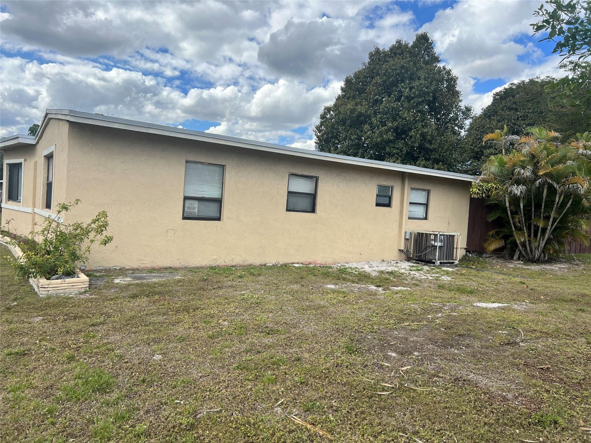 3201 Glendale Boulevard, Fort Lauderdale, FL 33312 Photo