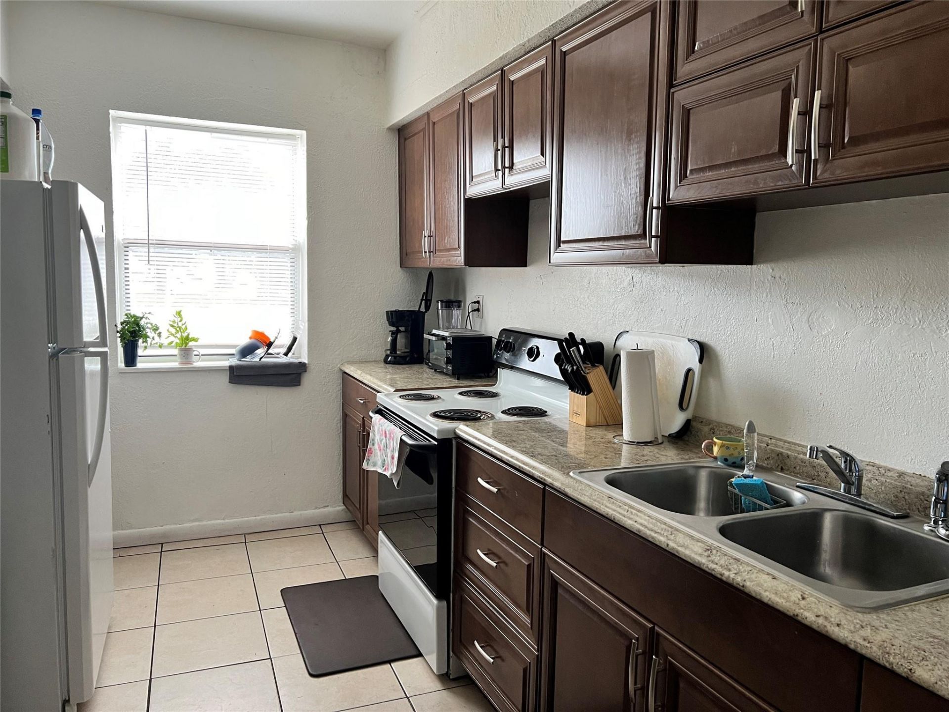 3201 Glendale Boulevard, Fort Lauderdale, FL 33312 Photo