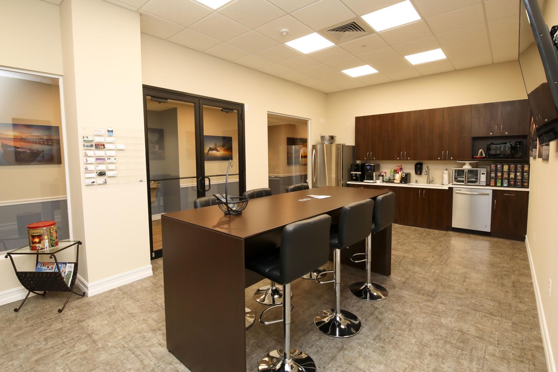 1860 SW Fountainview Boulevard, Unit 100, Port Saint Lucie, FL 34986 Photo