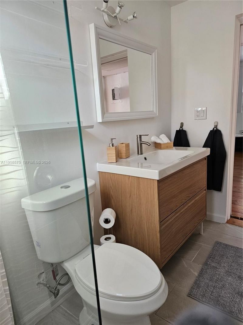 622 15th St, Unit 3, Miami Beach, FL 33139 Photo