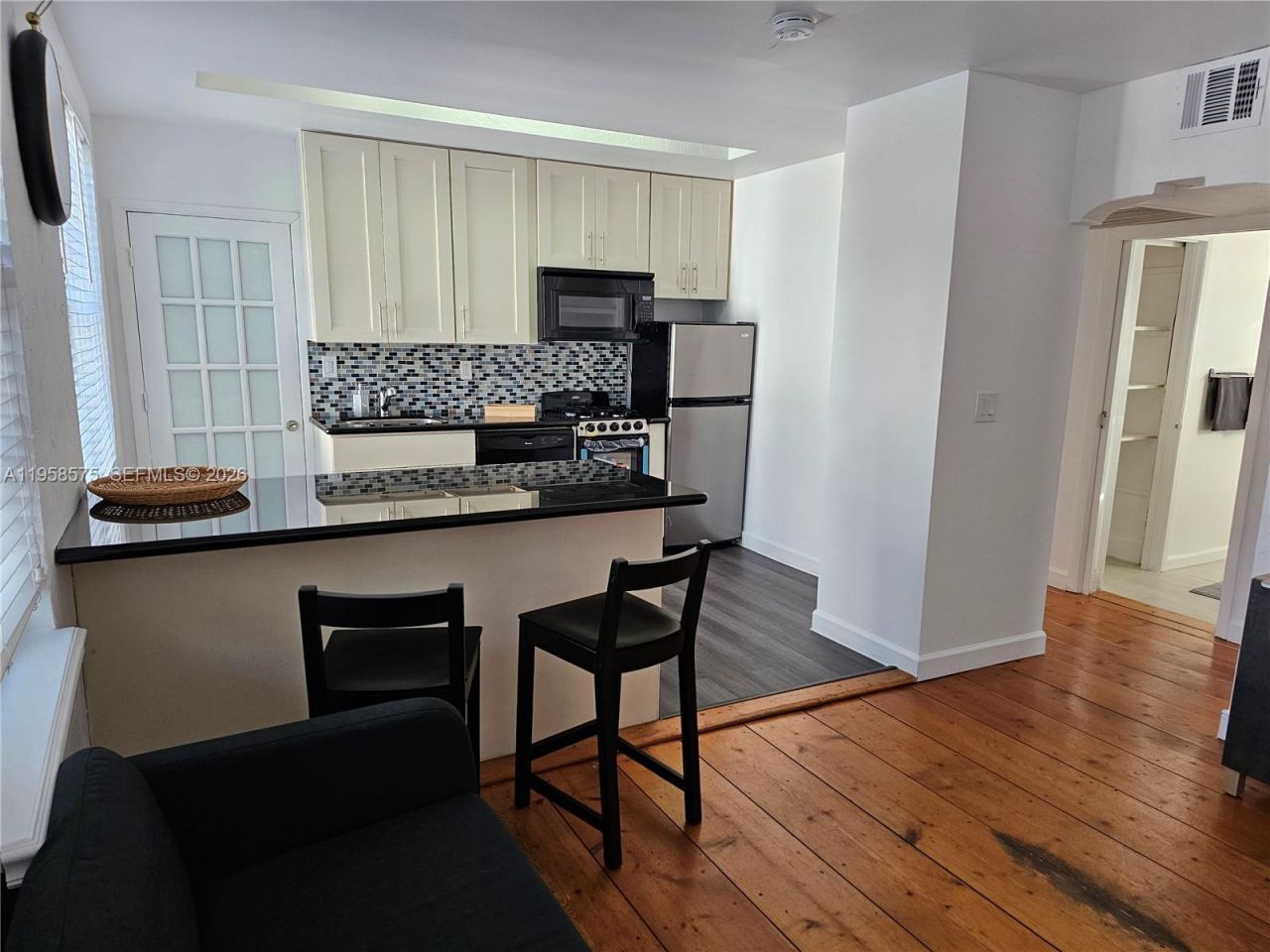 622 15th St, Unit 3, Miami Beach, FL 33139 Photo