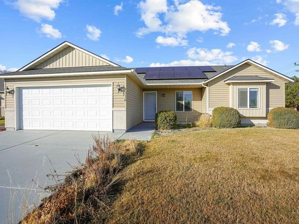 316 Watchmaker Street, Twin Falls, ID 83301