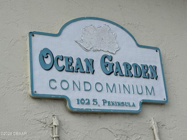 102 S Peninsula Drive, Unit 207, Ormond Beach, FL 32174